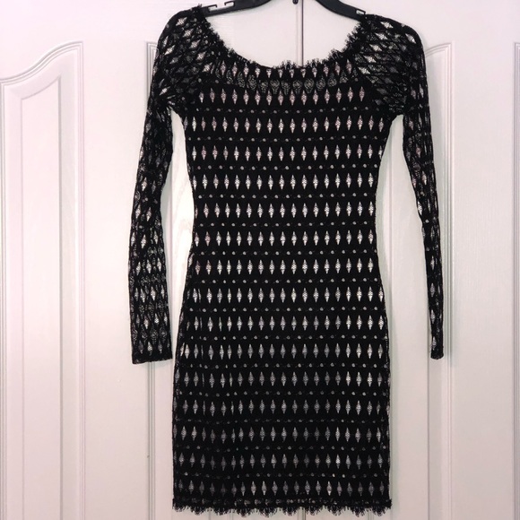 Silver and Black Netted Bodycon dress - Picture 5 of 6